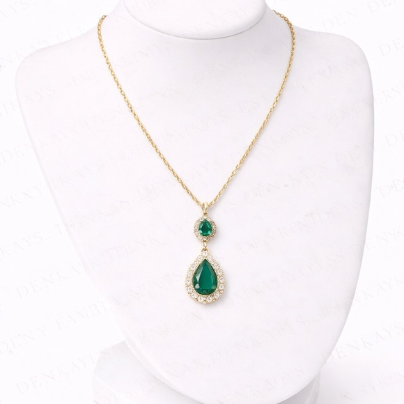 Layered Statement Necklace – Fashion Icon Must-Have - Picture 5 of 11